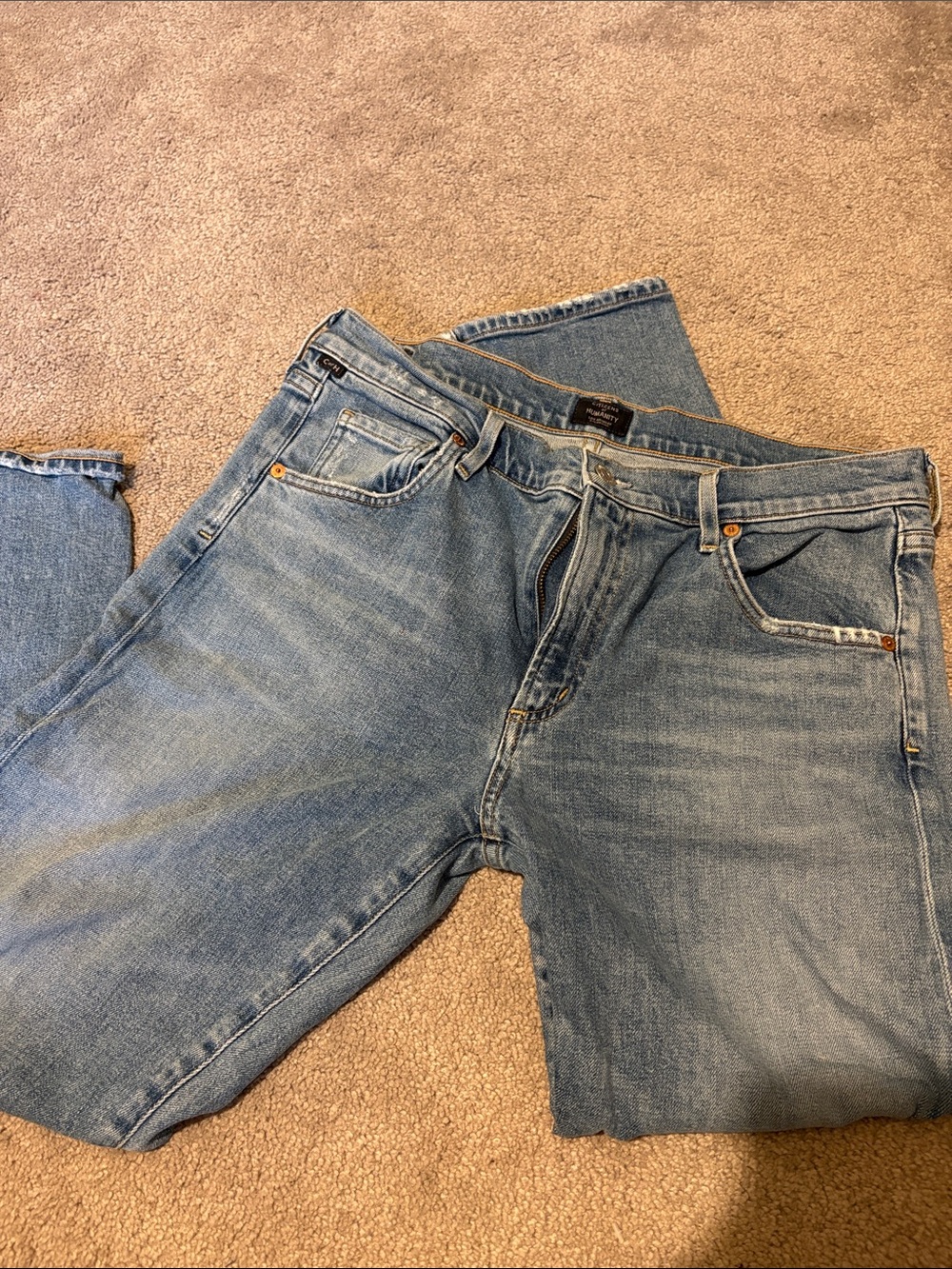 Citizens of humanity woman’s Emerson slim boyfriend jeans size 30